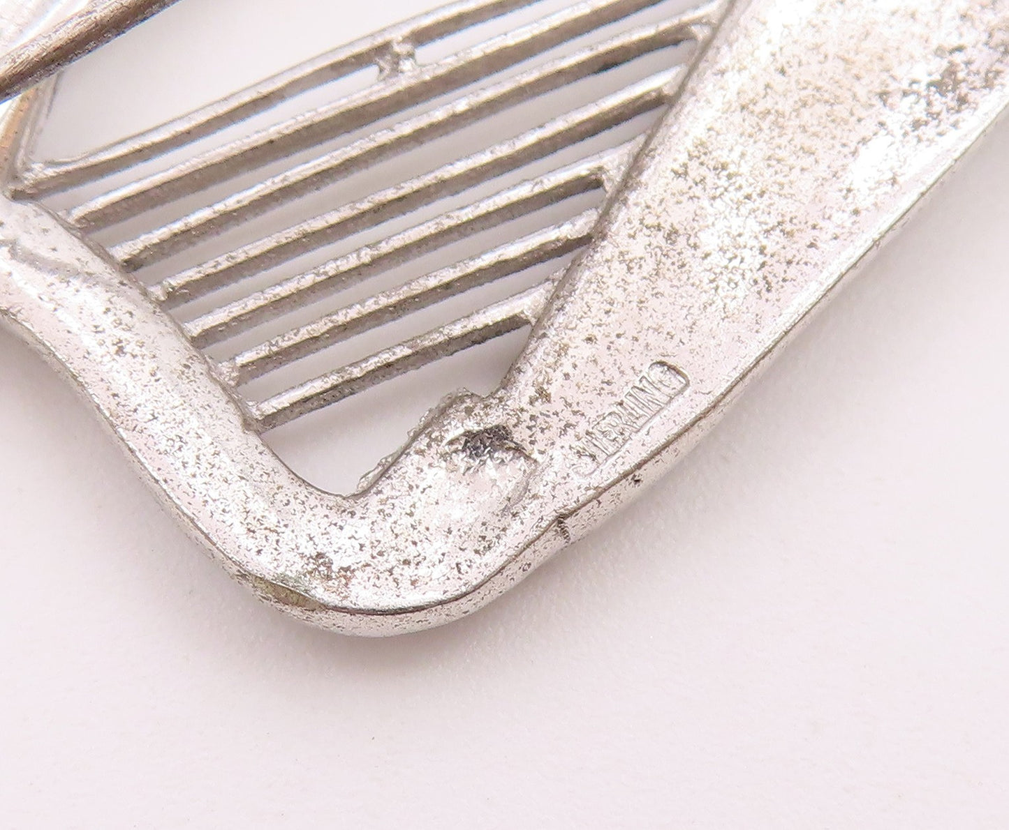 925 Sterling Silver  Vintage Sparkling Harm Instrument Brooch Pin  BP8359