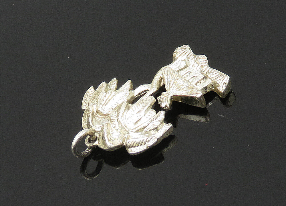 925 Sterling Silver  Vintage Shiny Palm Tree & Hut Scene Pendant  PT16326