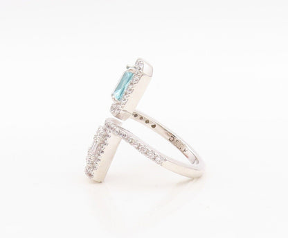 925 Sterling Silver Vintage Ring Designer Blue & White Topaz Bypass Sz 7 RG30462