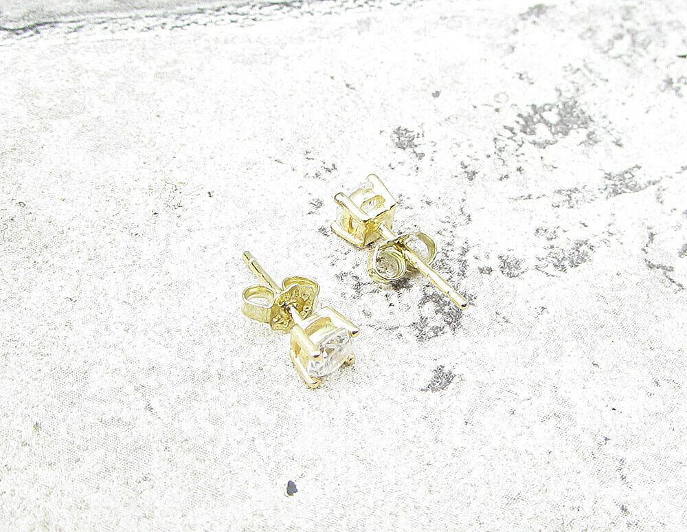 Gold Over 925 Sterling Silver Round Cut White Topaz Stud Earrings EG1215