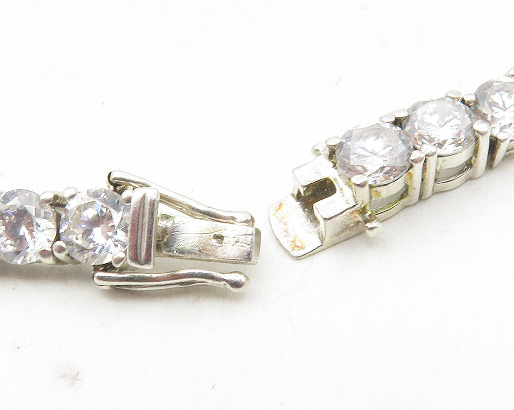 925 Sterling Silver  Vintage Sparkling Cubic Zirconia Tennis Bracelet  BT4165