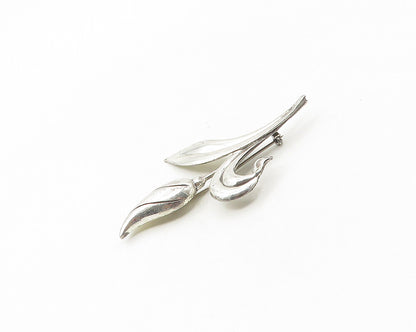 GKCO 925 Sterling Silver  Vintage Single Flower Motif Brooch Pin  BP6751