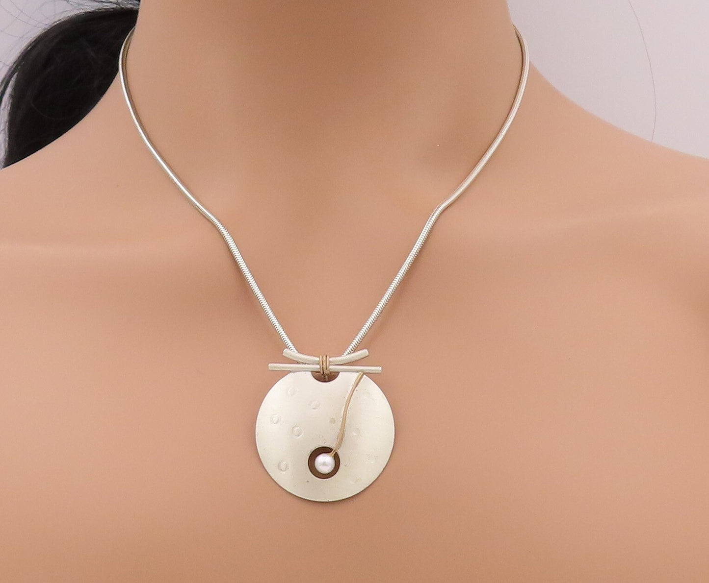925 Sterling Silver Vintage Necklace Minimalist Round Beaded Pearl  NE4315