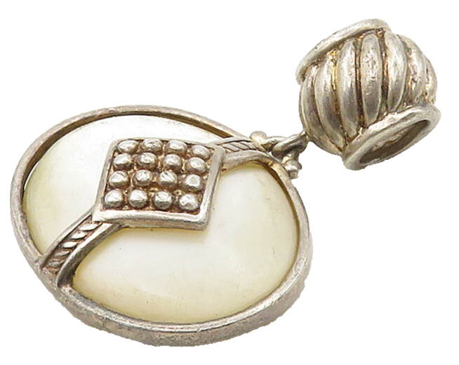 925 Sterling Silver  Vintage Mother Of Pearl Oval Fluted Bail Pendant  PT12562