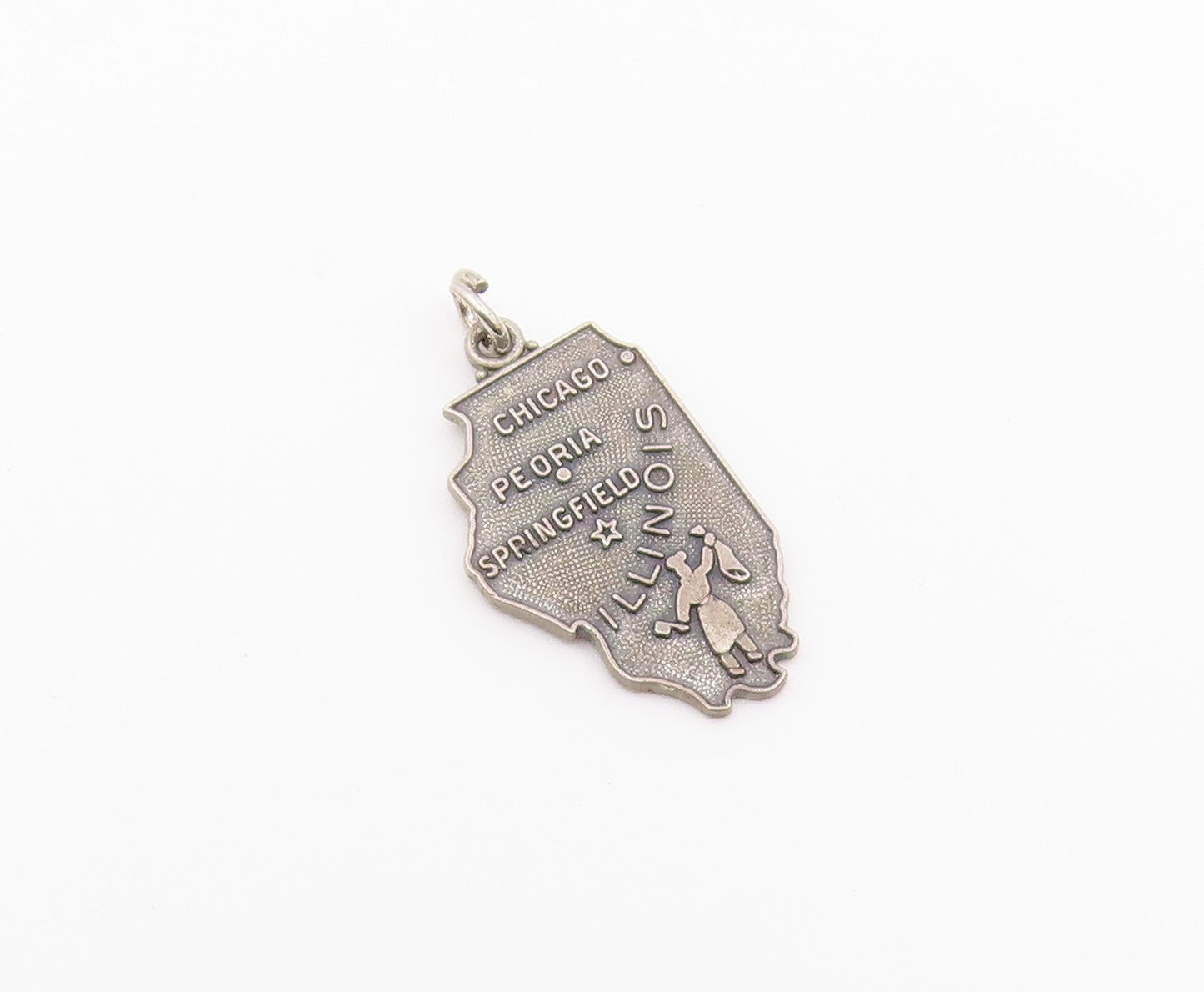 925 Sterling Silver  Vintage Dark Tone Illinois State Map Pendant  PT16320