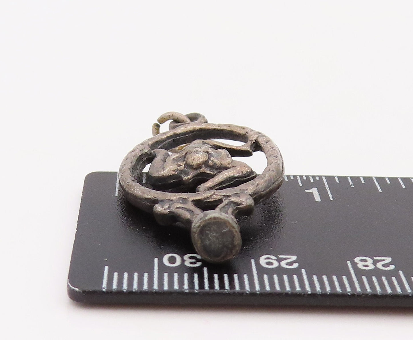 925 Sterling Silver Vintage Pendant Dark Tone Cutout Triskelion  PT23579