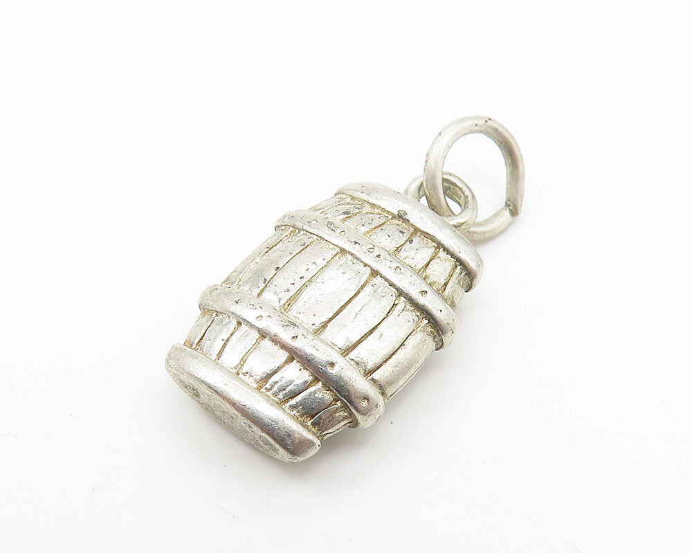 925 Sterling Silver  Vintage Petite Wooden Wine Barrel Detail Pendant  PT8595