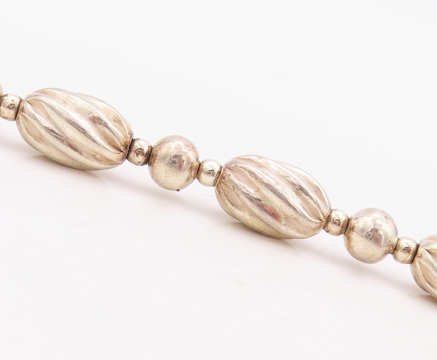 925 Sterling Silver Vintage Necklace Long Grooved Puffed Beads Chain  NE4398