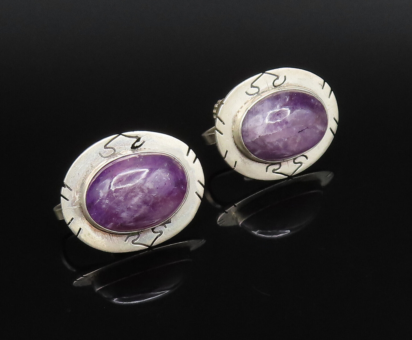 CASTILLO 925 Silver  Vintage Etched Frame Amethyst Screw Back Earrings EG12190