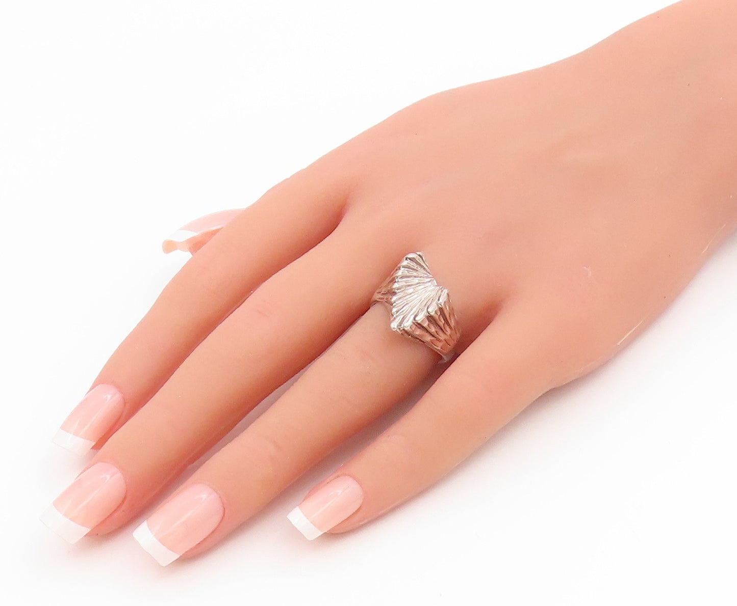 925 Sterling Silver Vintage Ring Classic Ribbed Feather Wing Band  Sz 7  RG36012