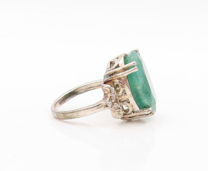 925 Sterling Silver Vintage Ring Diamonds Oval Cut Green Gemstone  Sz 8  RG30208