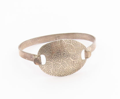DESIGNER 925 Silver  Vintage Etched Pattern Shiny Hook Bangle Bracelet  BT8633