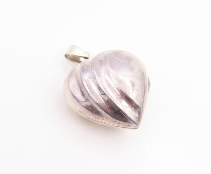925 Sterling Silver Vintage Pendant Modernist Ribbed Love Heart OPENS  PT26129