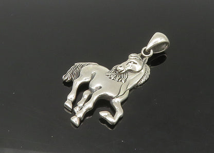 925 Sterling Silver  Vintage Galloping Horse Animal Motif Pendant  PT18299