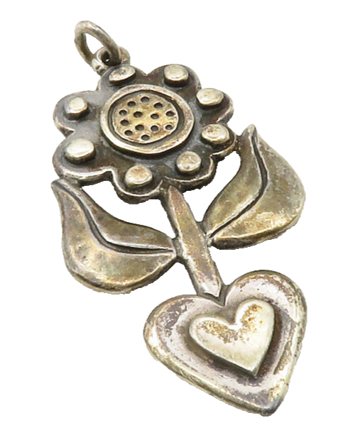 JAMES AVERY 925 Sterling Silver  Vintage Love Heart Flower Pendant  PT9914