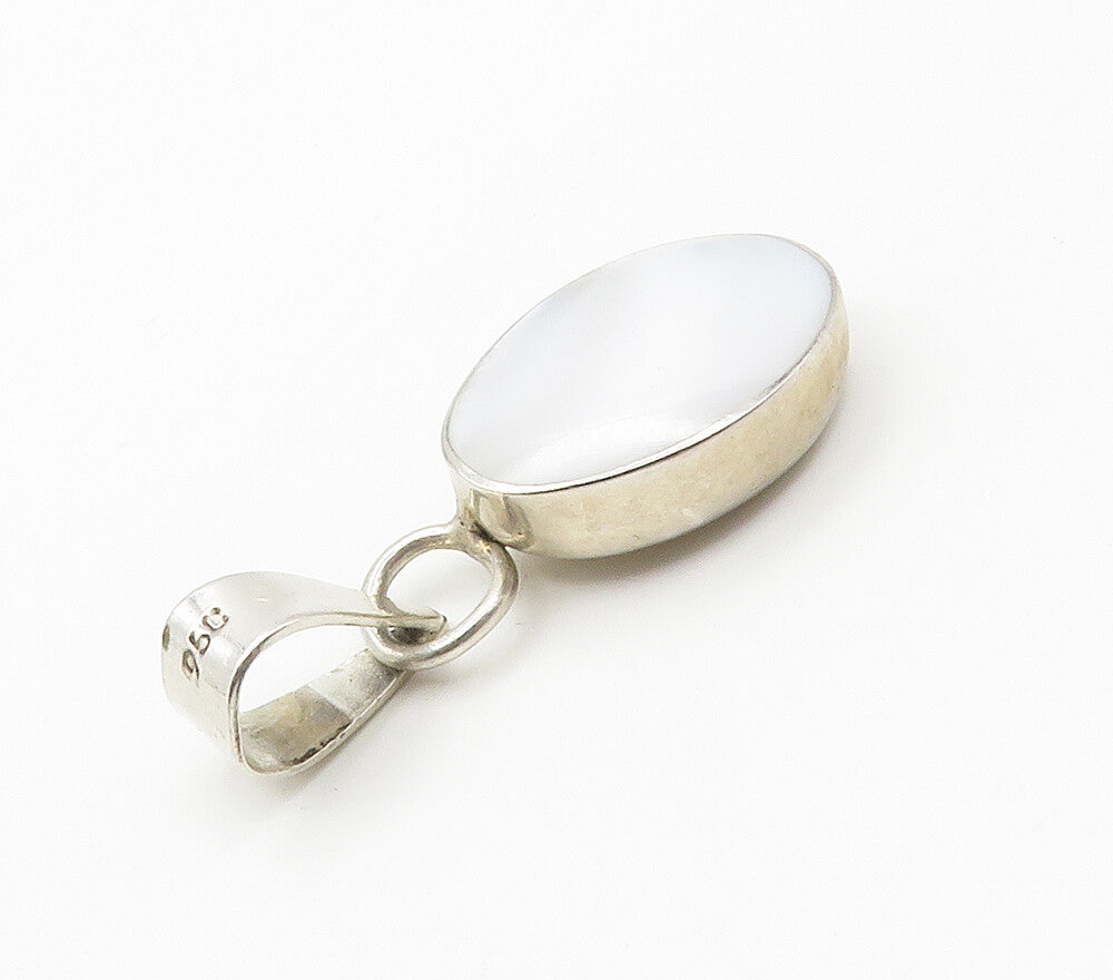 MEXICO 925 Sterling Silver  Vintage Mother Of Pearl Oval Drop Pendant  PT11966