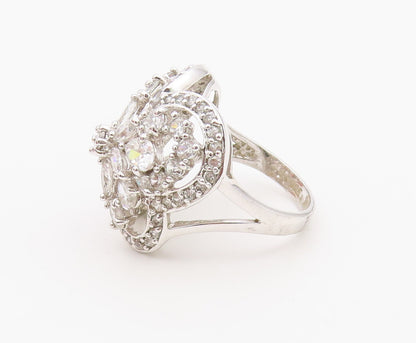 925 Sterling Silver Vintage Ring Elegant CZ Butterfly Cluster  Sz 7.5  RG36632