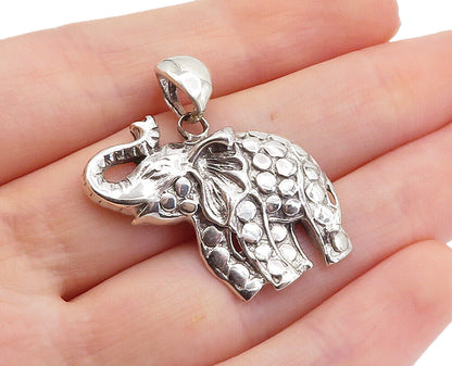 925 Sterling Silver  Vintage Shiny Circle Patterned Elephant Pendant  PT6046