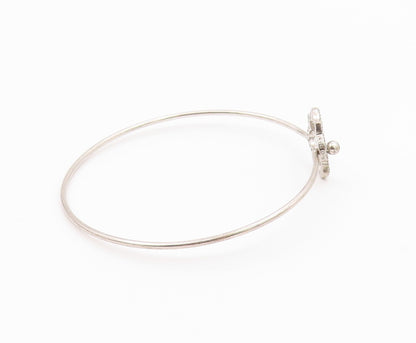 925 Sterling Silver  Shiny Topaz Open Flower Motif Bangle Bracelet  BT5254