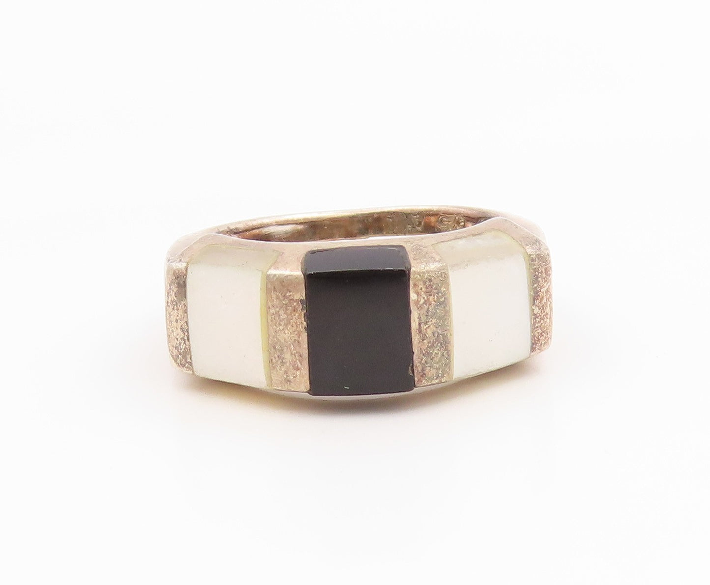 925 Sterling Silver Vintage Ring Mother Of Pearl & Onyx Inlay  Sz 7.5  RG36251