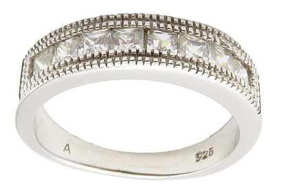 925 Sterling Silver  Sparkling Cubic Zirconia Smooth Band Ring Sz 7.5  RG15390