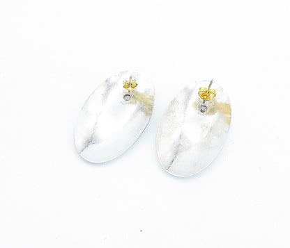 925 Sterling Silver  Vintage Cubic Zirconia Floral Detail Drop Earrings EG2851