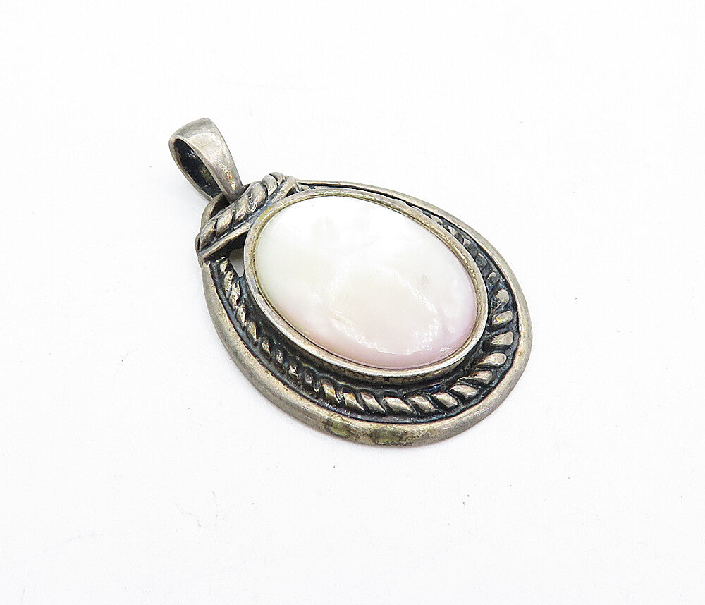 SOUTHWESTERN 925 Sterling Silver Vintage Mother Of Pearl Pendant PT3321