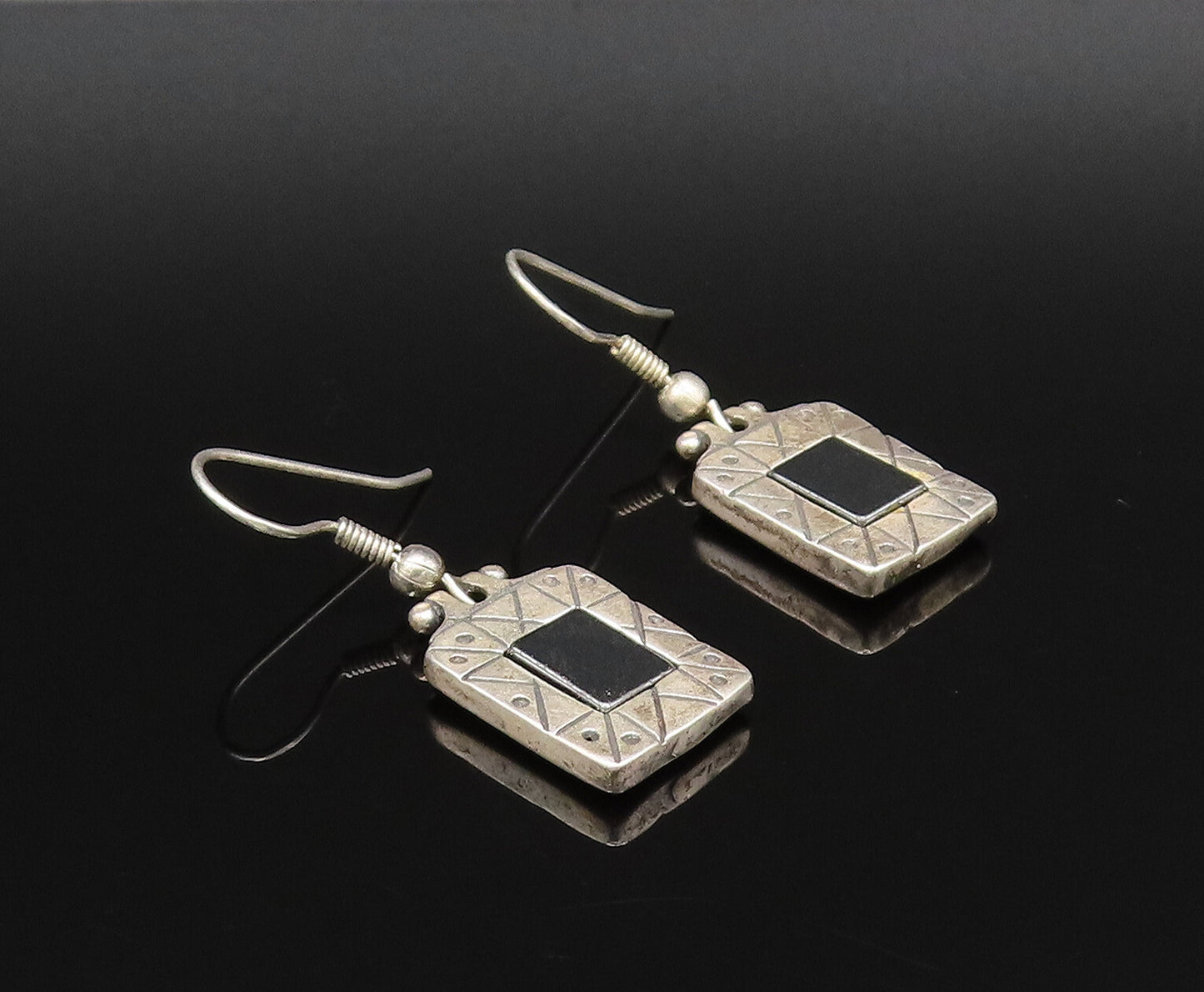 ISRAEL 925 Silver  Vintage Engraved Pattern Square Hematite Earrings  EG12097