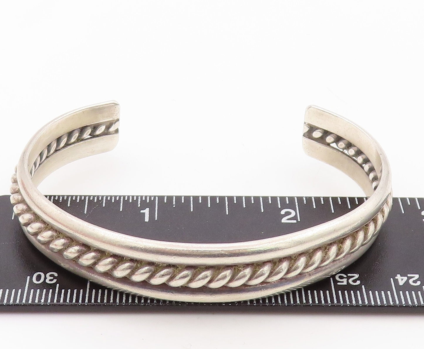 925 Sterling Silver Vintage Bracelet NAVAJO Twisted Rope Carved Cuff  BT10818