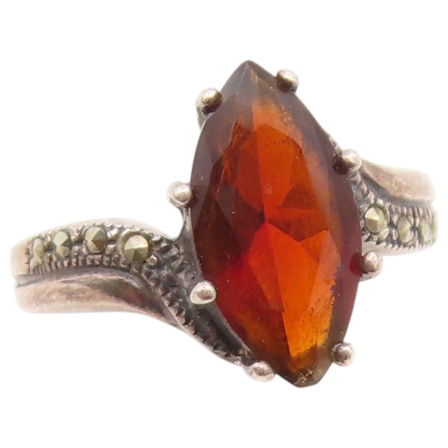 925 Sterling Silver Vintage Ring Marquise Cut Garnet Bypass Band  Sz 8  RG36819
