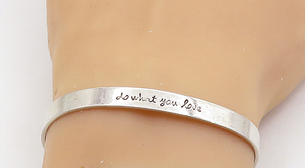 FAR FETCHED 925 Silver  Do What You Love Etched Quote Cuff Bracelet  BT2704