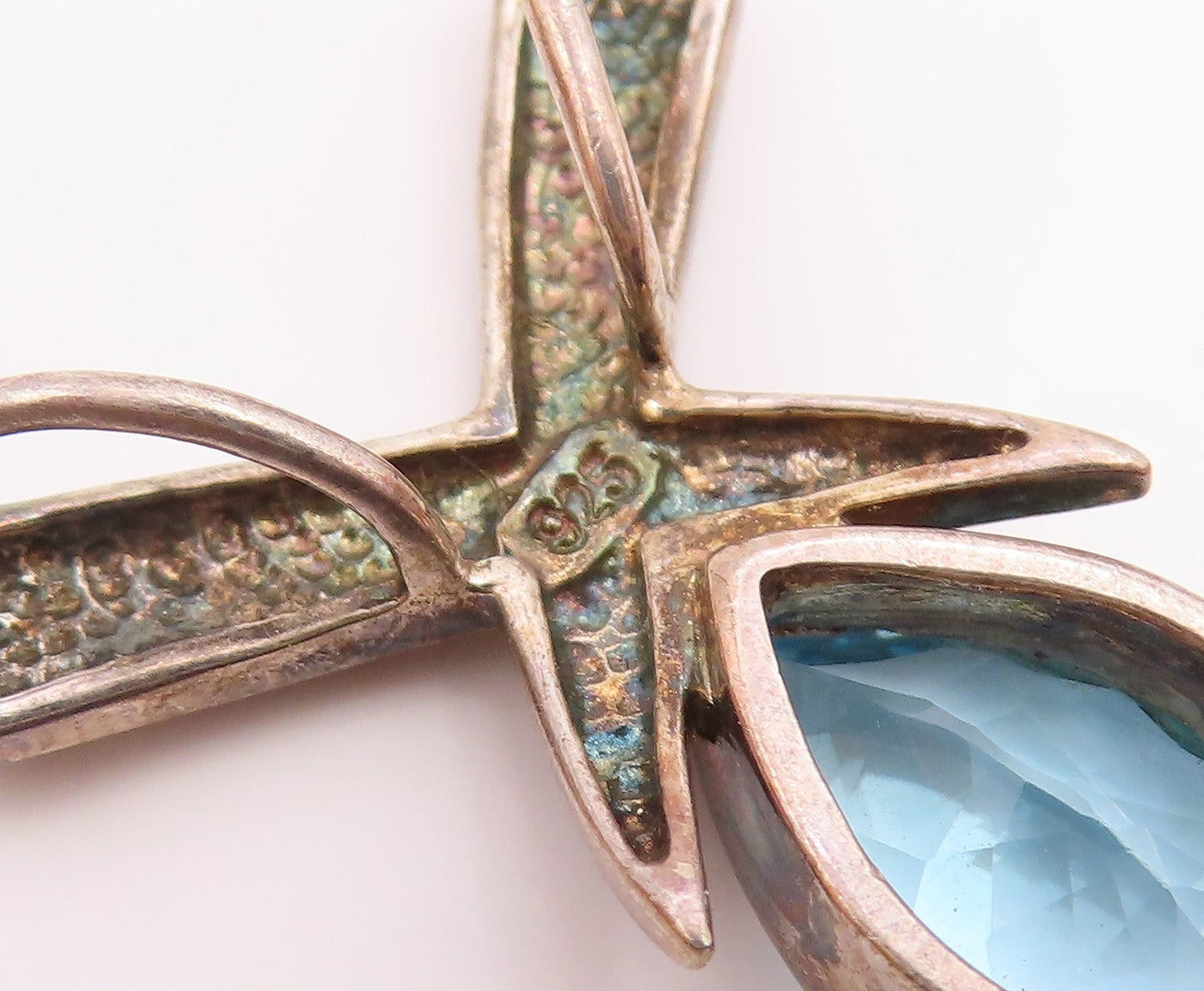925 Sterling Silver  Vintage Tear Drop Blue Topaz Crossed Pendant  PT18483