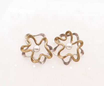 925 Sterling Silver Vintage Earrings Designer Swirly Cutout Flower  EG13093