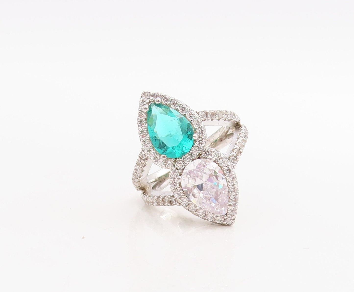 925 Sterling Silver Vintage Ring Designer Drop Sea Green & White CZ Sz 7 RG30735