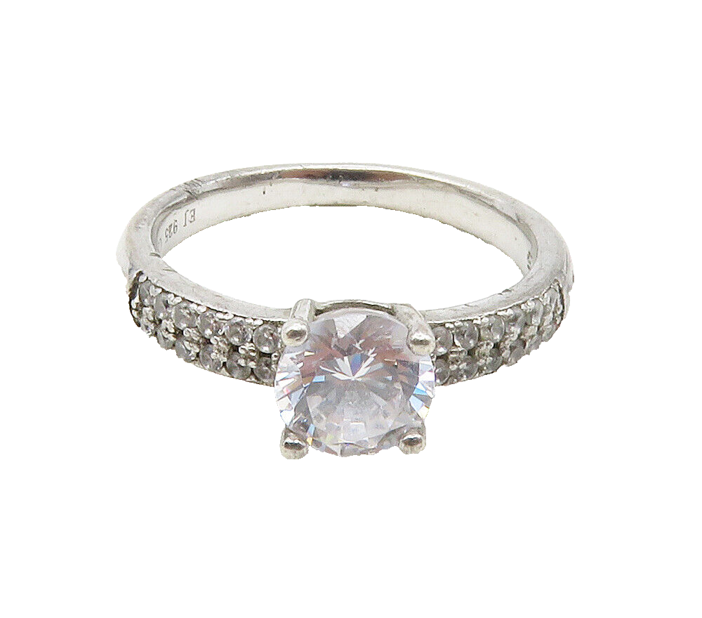 925 Sterling Silver  Vintage Cubic Zirconia Solitaire Accent Ring Sz 7 RG16515