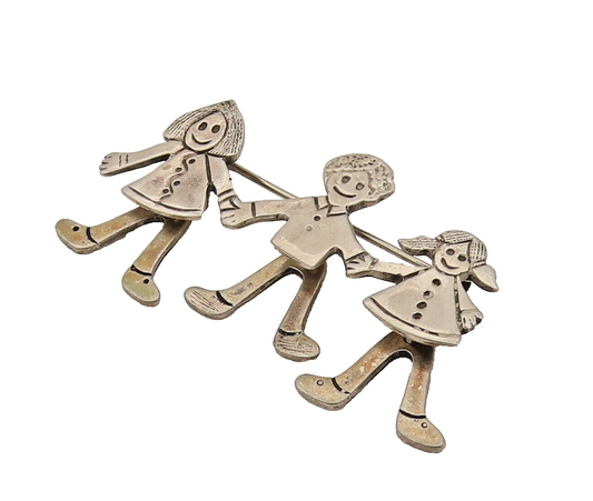 925 Silver  Vintage Kids With Dancing Feet Holding Hands Brooch Pin  BP10249