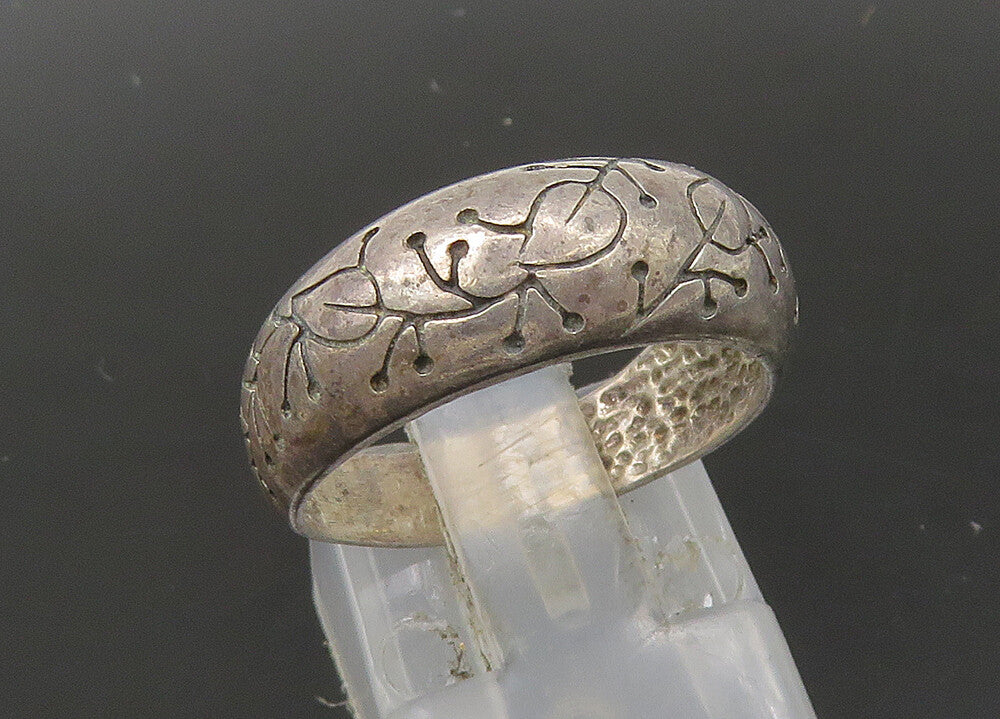 925 Sterling Silver  Vintage Floral Vine Dark Tone Dome Band Ring Sz 7 RG22176