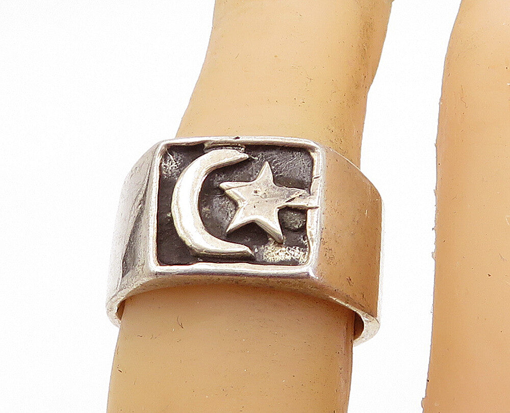 925 Sterling Silver  Vintage Oxidized Moon & Star Band Ring Sz 6.5  RG7496