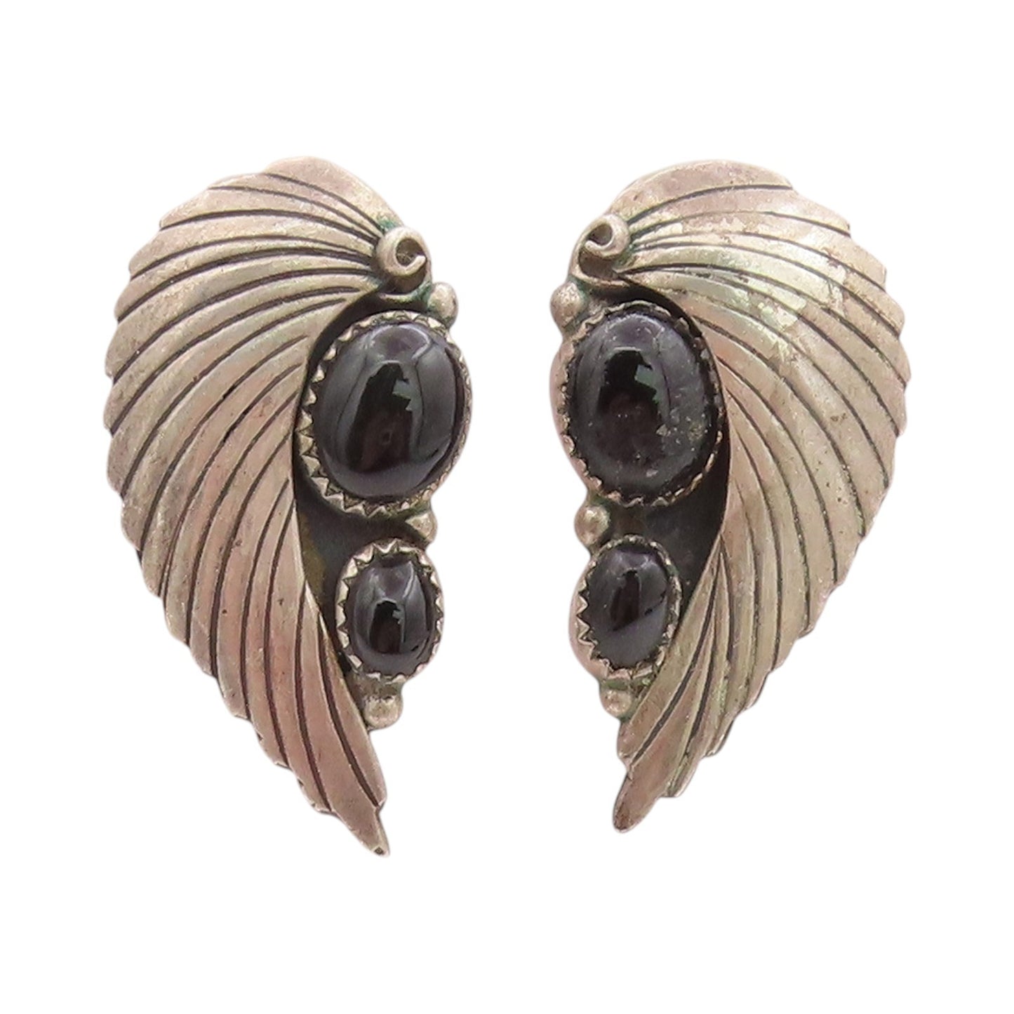 925 Sterling Silver Vintage Earrings NAVAJO Onyx Etched Devil Wings  EG13572