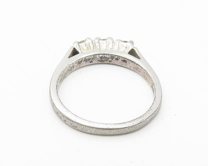 AVON 925 Sterling Silver  Petite Prong Set Topaz Shiny Band Ring Sz 6  RG10787