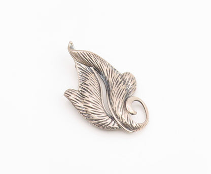 925 Sterling Silver Vintage Brooch Pin NAPIER Minimalist Etched Leaf  BP12335