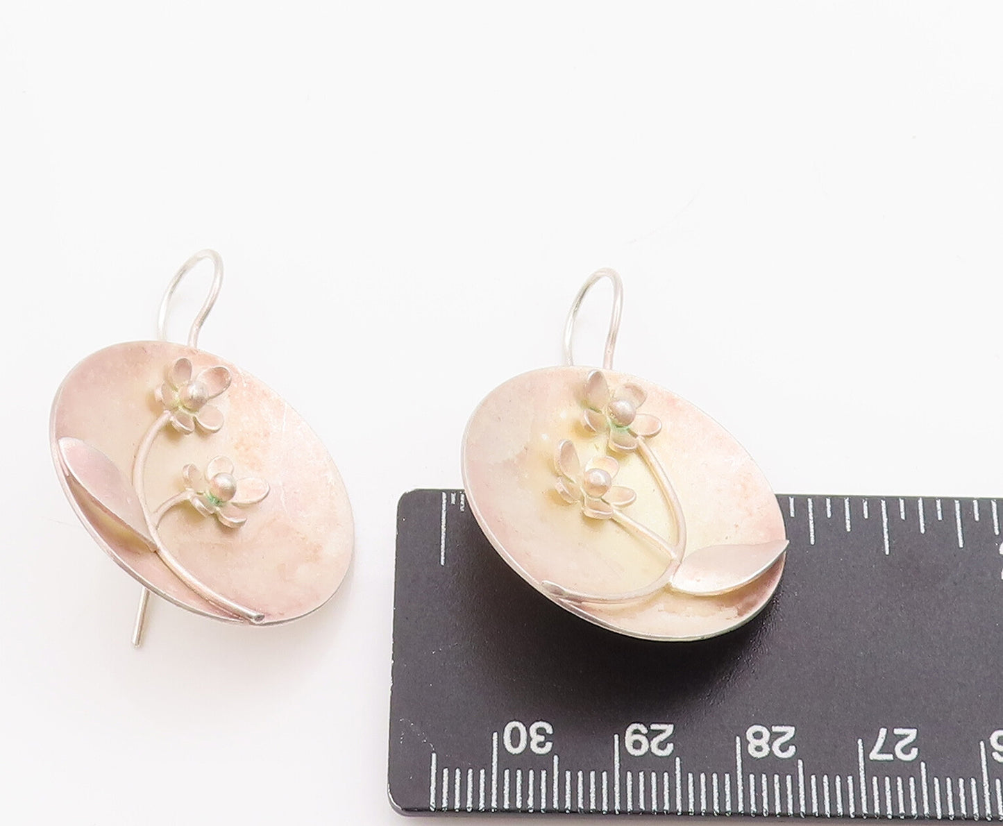 925 Sterling Silver Vintage Earrings Solid Round Plate Carved Flowers   EG13042