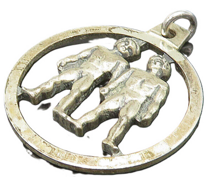 925 Sterling Silver  Vintage Petite Open Circle Gemini Zodiac Pendant  PT19585