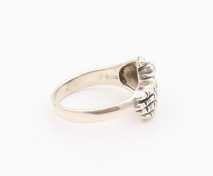 925 Sterling Silver Vintage Ring Modernist Etched Clasped Hands  Sz 9  RG36329