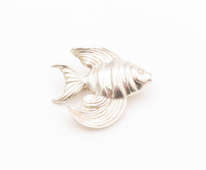 925 Sterling Silver Vintage Brooch Domed Carved Tropical Fish Design  BP11642