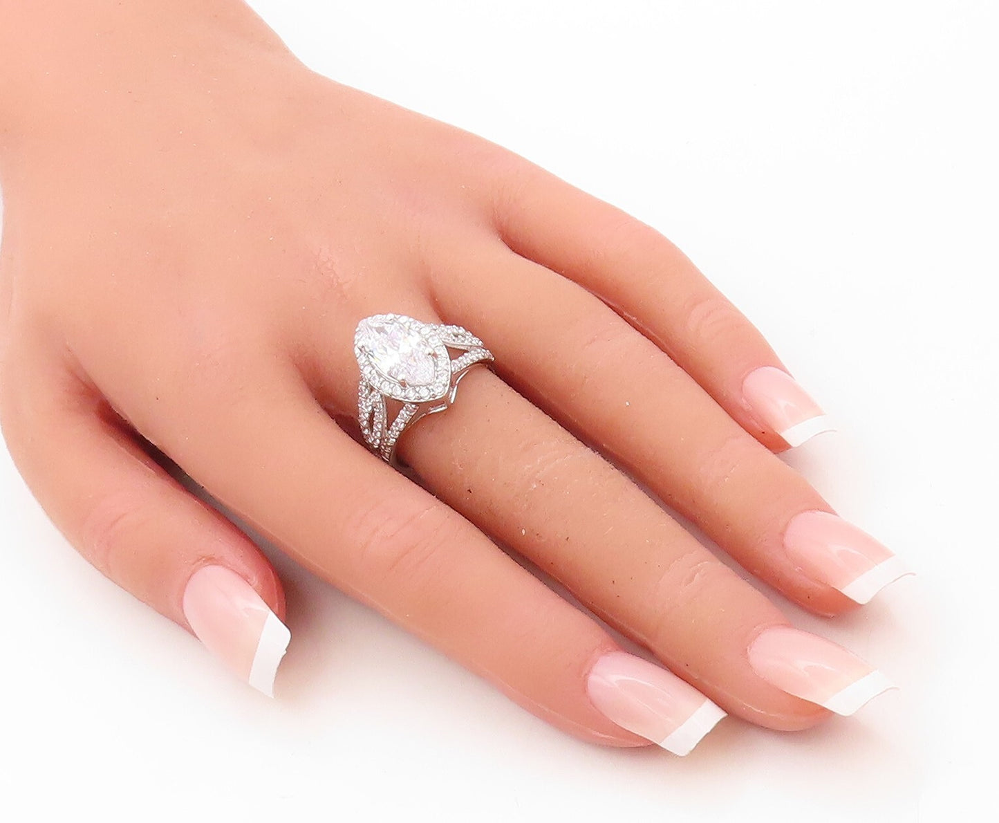925 Sterling Silver Vintage Ring Designer Marquise Cutout CZ   Sz 8.5  RG30922