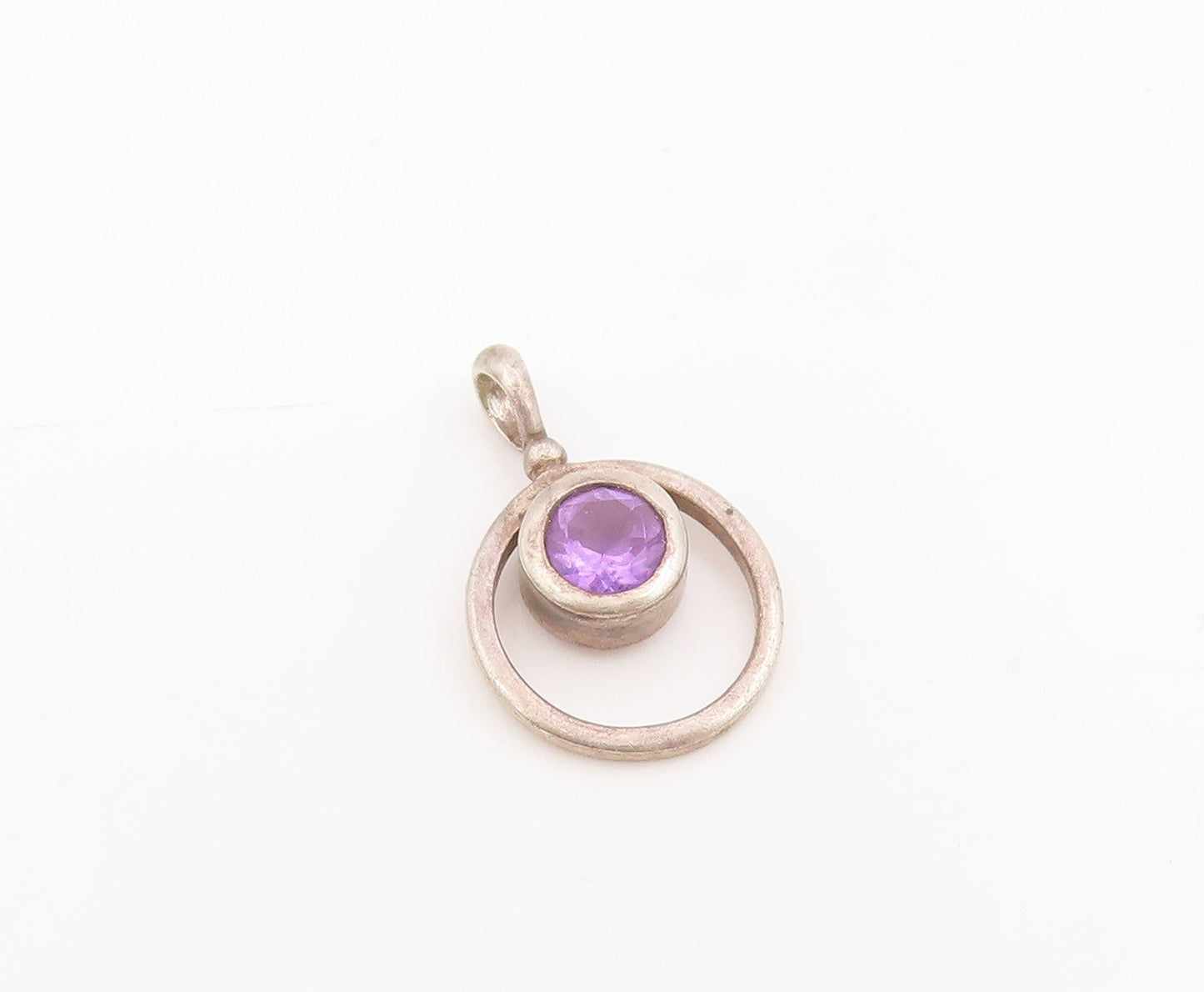 925 Sterling Silver Vintage Pendant Bezel Set Amethyst Circular Charm  PT25497