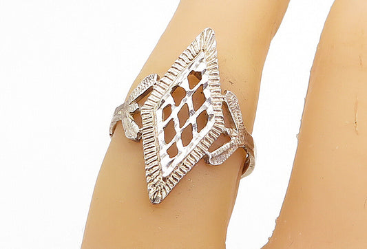 925 Sterling Silver  Vintage Shiny Etched Pointed Band Ring Sz 6.5  RG5223