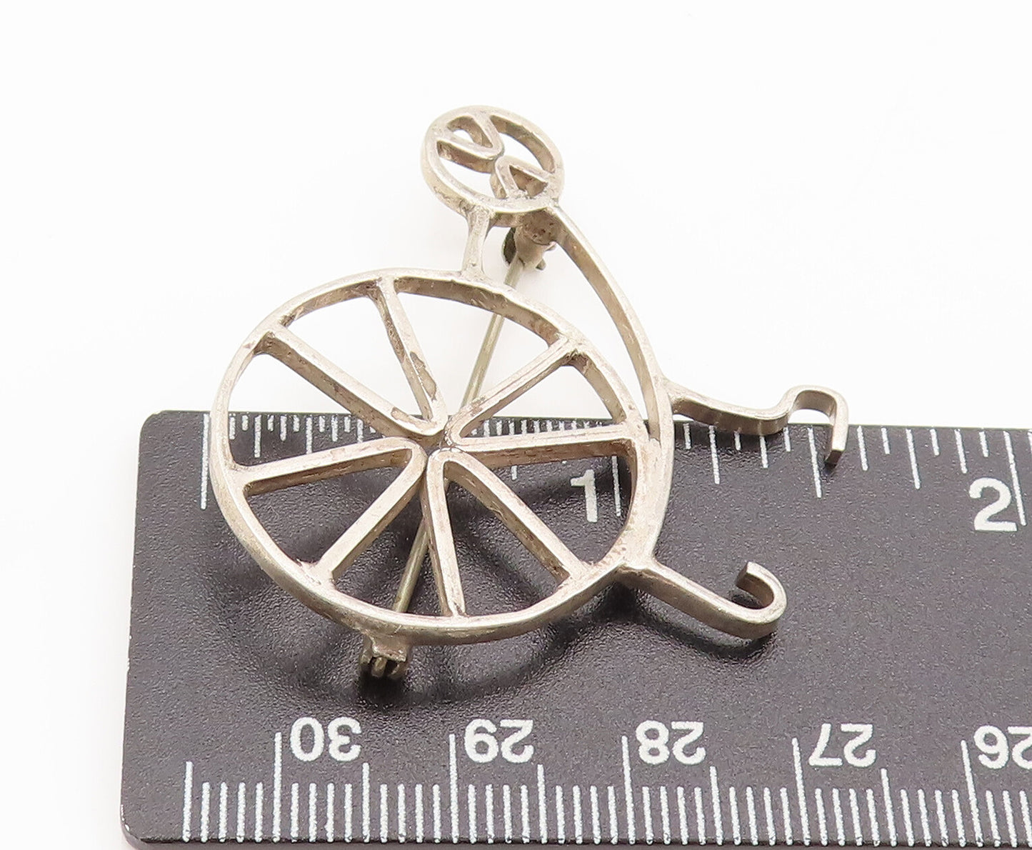 925 Sterling Silver  Vintage Designer Cutout Stick Cycle Brooch Pin  BP10334