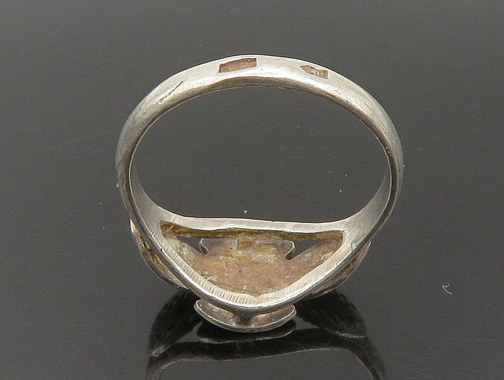 EUROPEAN 925 Silver  Vintage Enamel Eyes Etched Face Motif Ring Sz 8.5 RG24216
